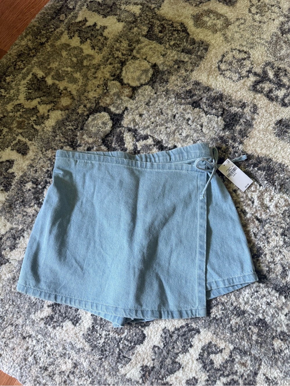 BRAND NEW OLD NAVY SKORT 🤍